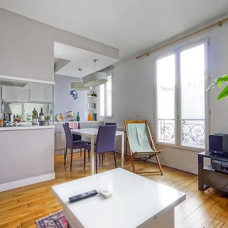 Beautiful T2 Ideal For Couple - Montparnasse Area דירה פריז